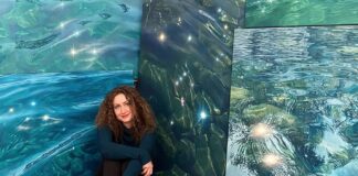 Irina Cumberland calms people down with her amazing sea Irina Cumberland paintings